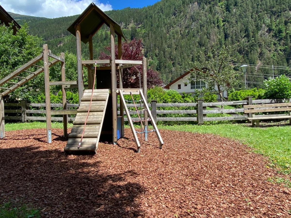 Gasthaus Post Matrei in Osttirol Eksteriør bilde